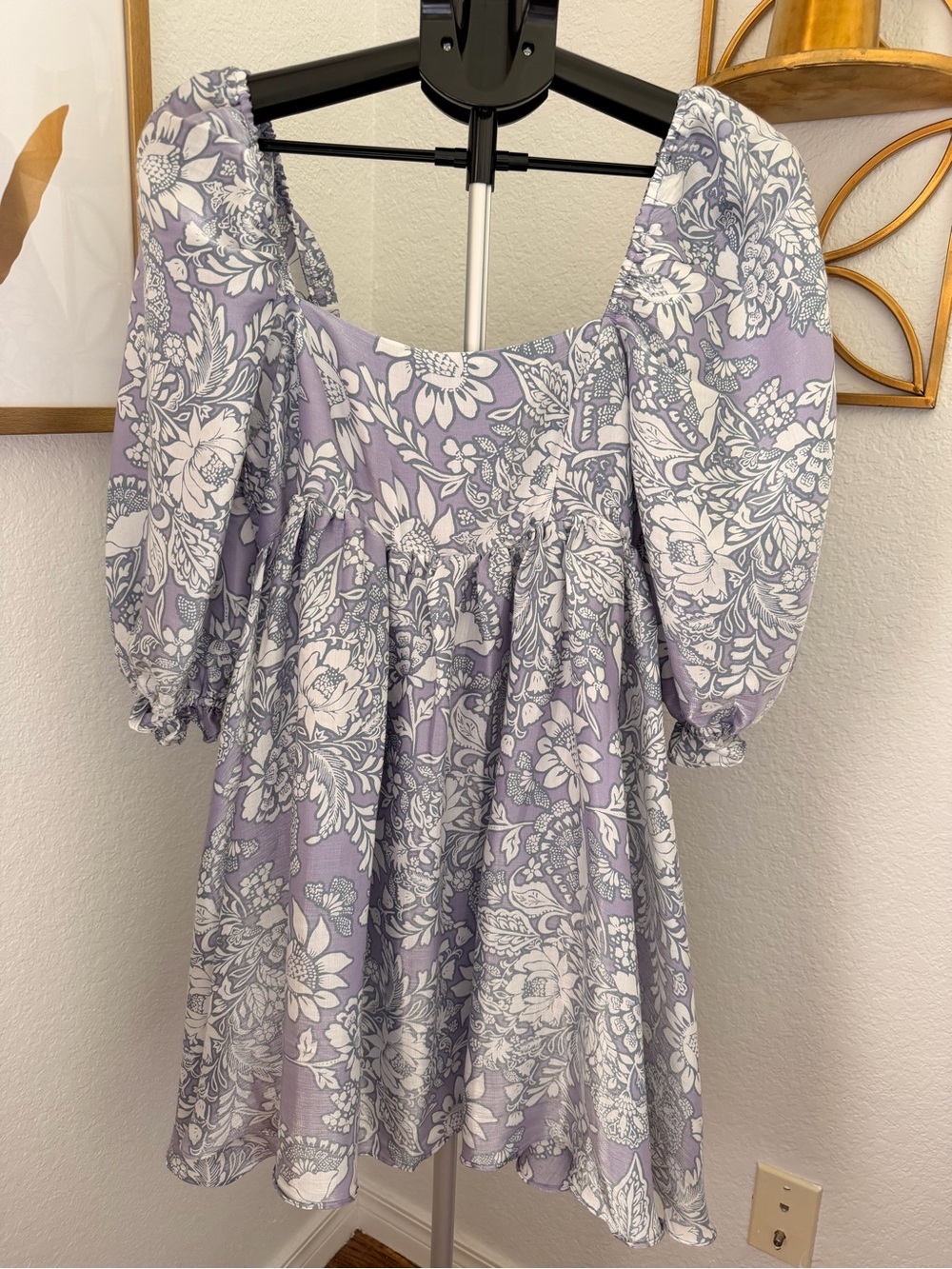 Storia Purple Puff Sleeve Flowy Dress